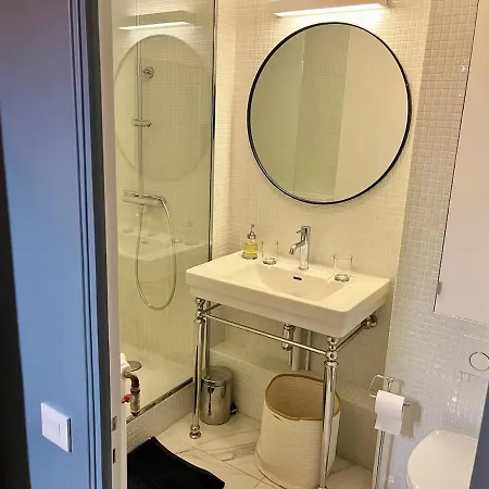 Mid-term L Parc Monceau - Ac&rooftop Appartement *