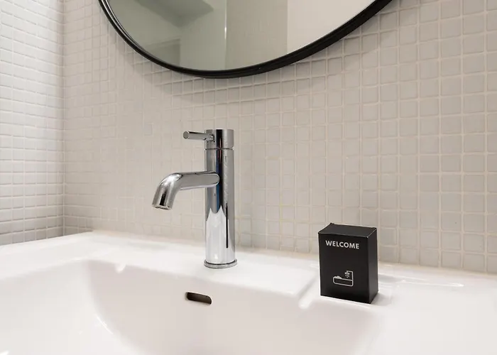 Appartement Mid-term L Parc Monceau - Ac & Rooftop Parijs