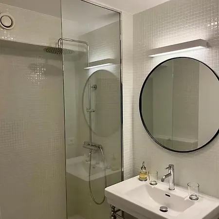 Mid-term L Parc Monceau - Ac & Rooftop Apartament Paryż